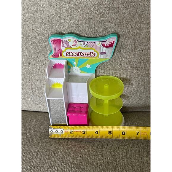 Shopkins Shoe Dazzle (Partial) Showcase Shelf Toy - Picture 5 of 6